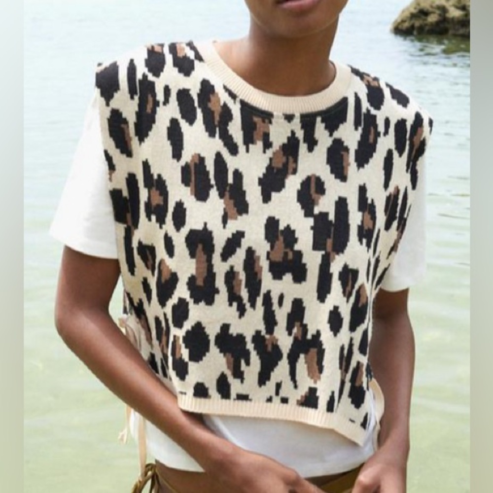 ZARA SHIRT AND ANIMAL PRINT VEST WITH TIES- Leopard|